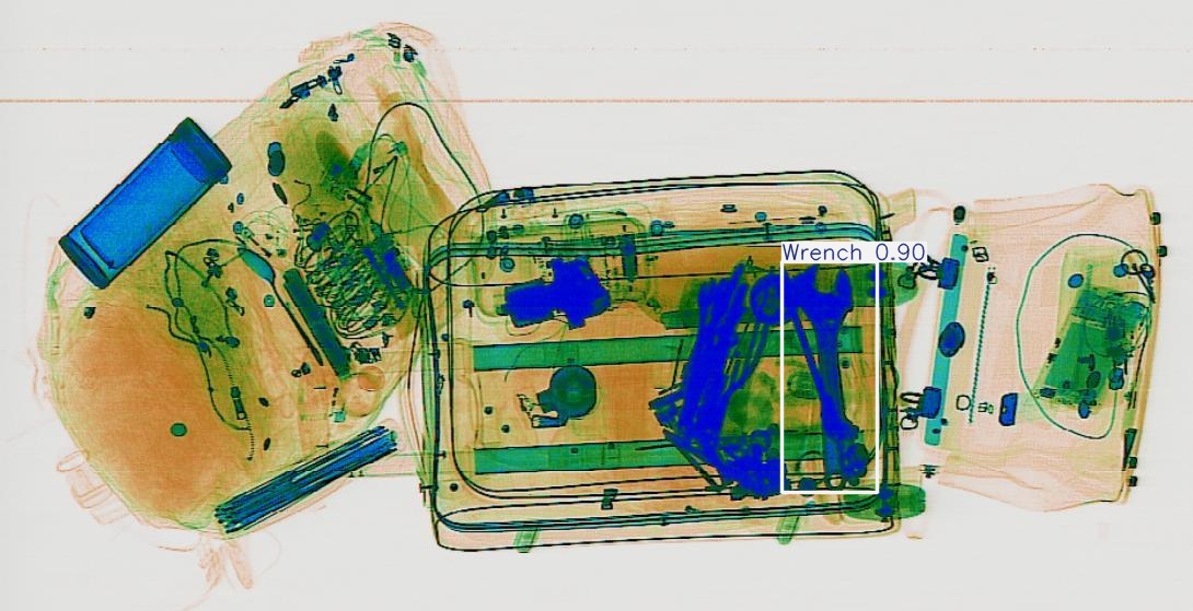 Detection preview by Box_v11_medium_train_SIXray_OPIXray
