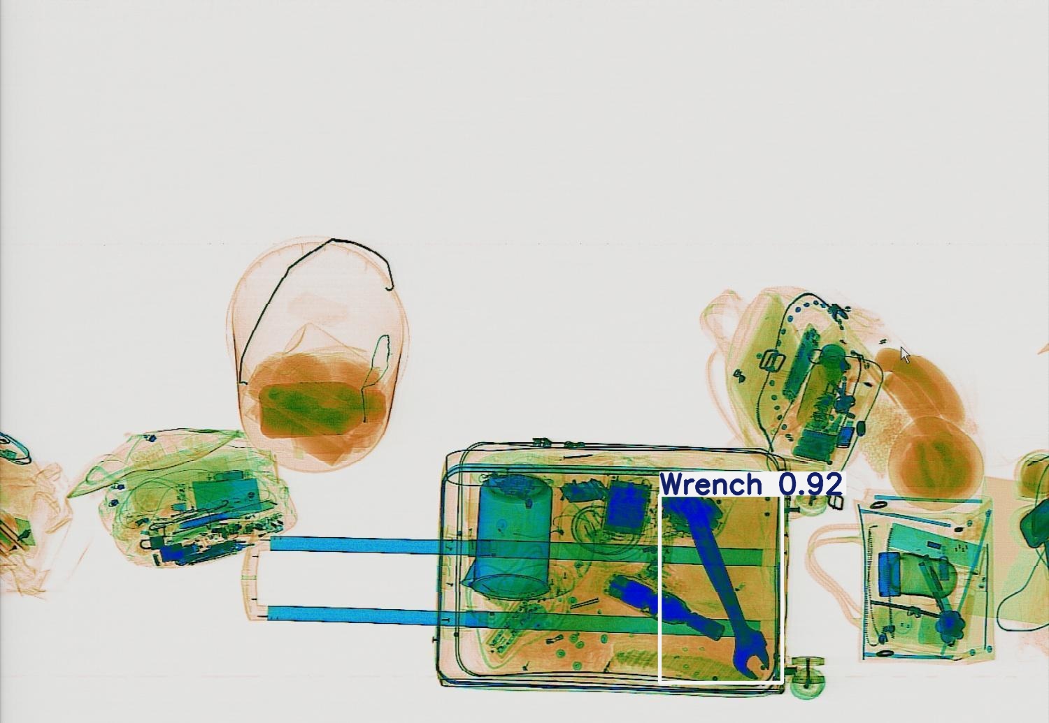 Detection preview by Box_v11_medium_train_SIXray_OPIXray