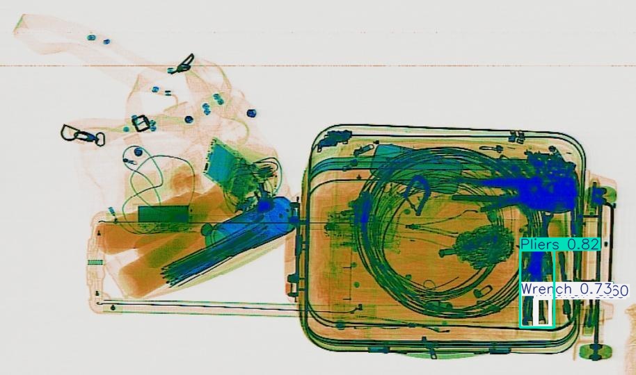 Detection preview by Box_v11_medium_train_SIXray_OPIXray