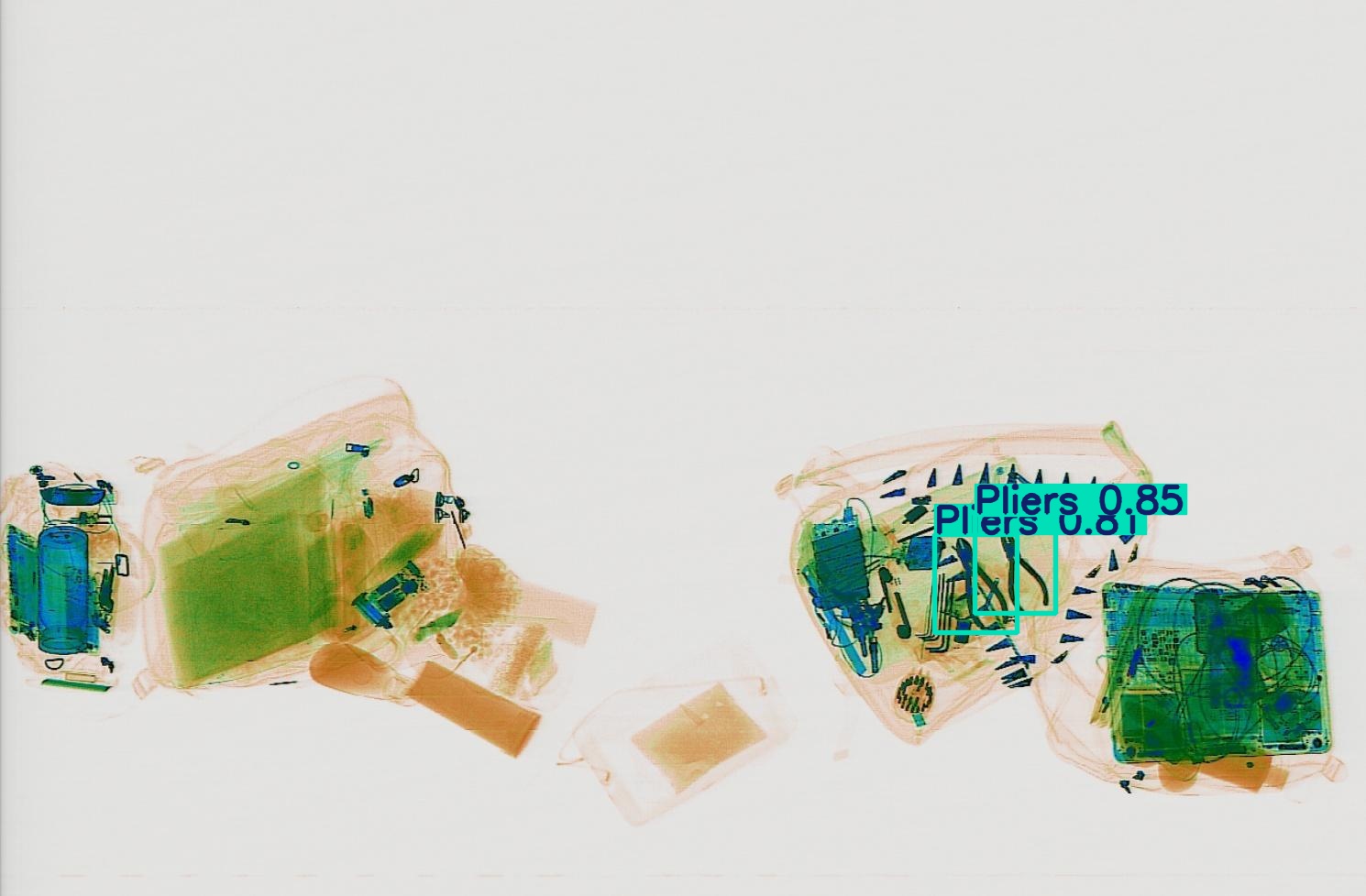 Detection preview by Box_v11_medium_train_SIXray_OPIXray