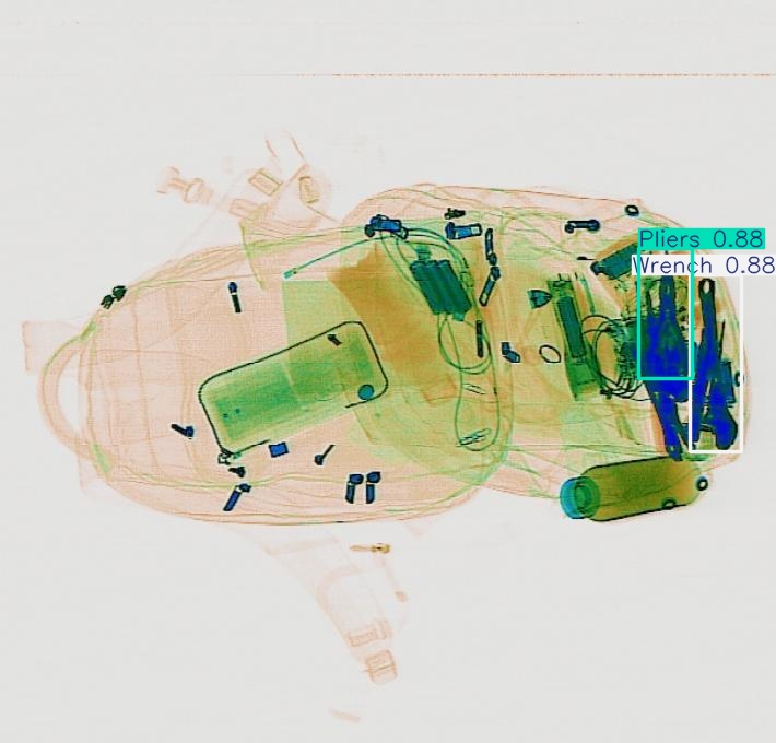 Detection preview by Box_v11_medium_train_SIXray_OPIXray