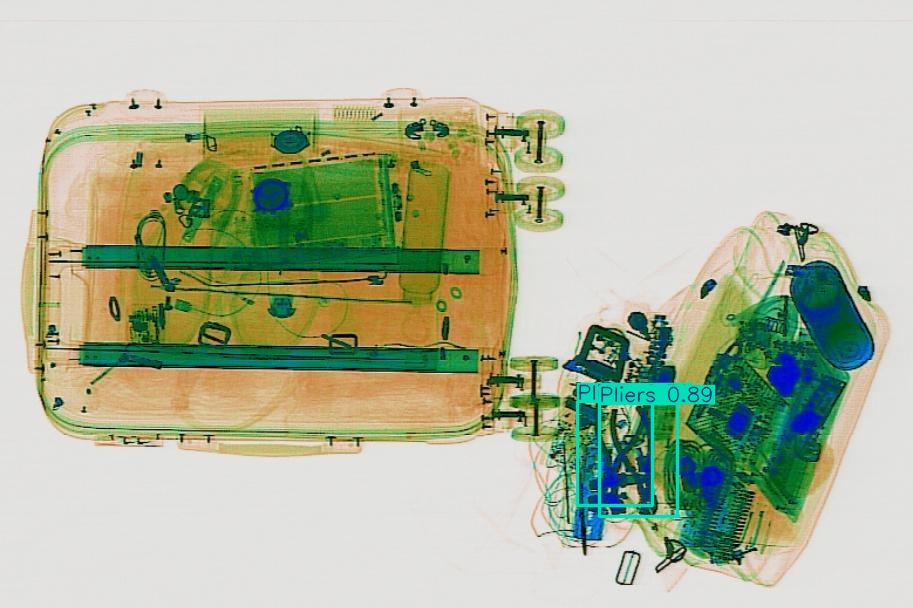 Detection preview by Box_v11_medium_train_SIXray_OPIXray