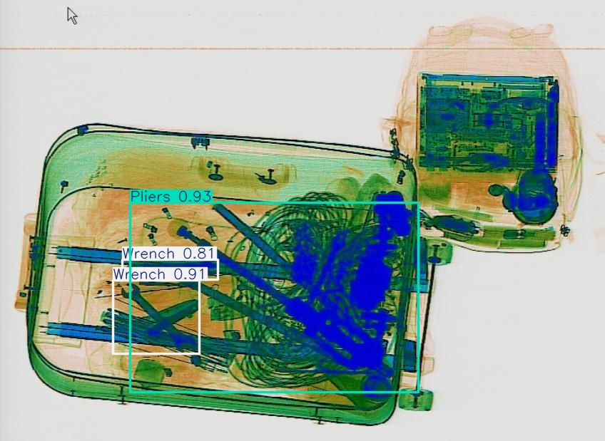 Detection preview by Box_v11_medium_train_SIXray_OPIXray