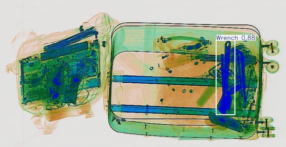 Detection preview by Box_v11_medium_train_SIXray_OPIXray