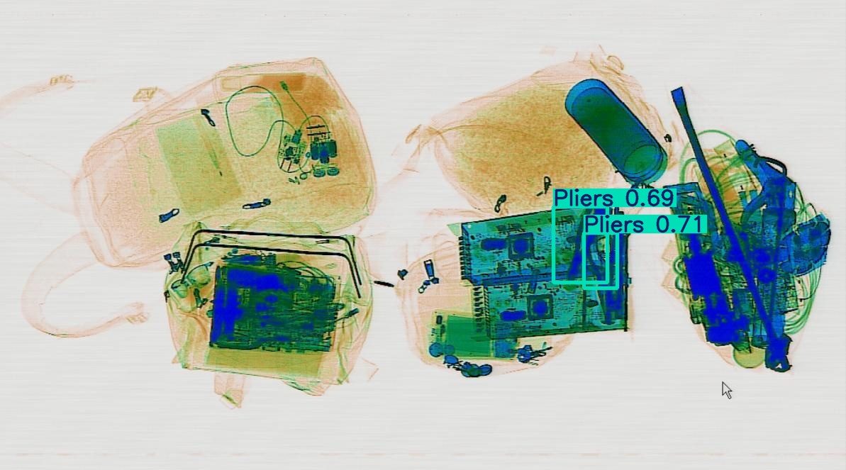 Detection preview by Box_v11_medium_train_SIXray_OPIXray