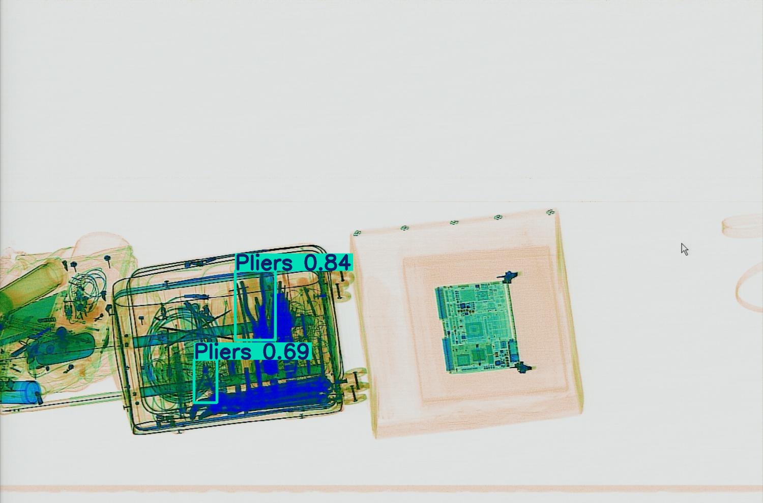 Detection preview by Box_v11_medium_train_SIXray_OPIXray