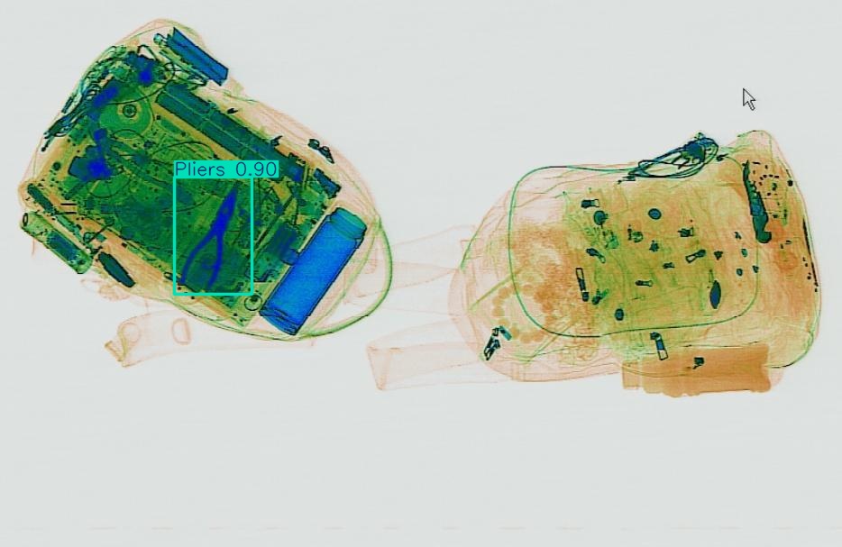 Detection preview by Box_v11_medium_train_SIXray_OPIXray