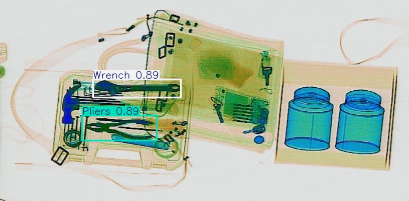 Detection preview by Box_v11_medium_train_SIXray_OPIXray