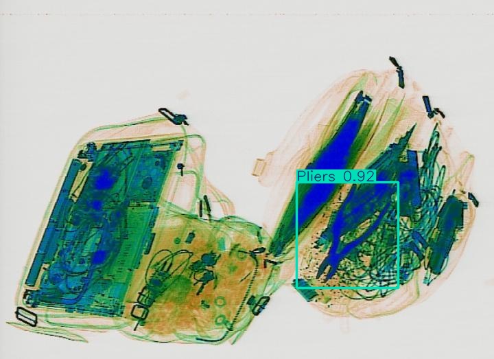 Detection preview by Box_v11_medium_train_SIXray_OPIXray