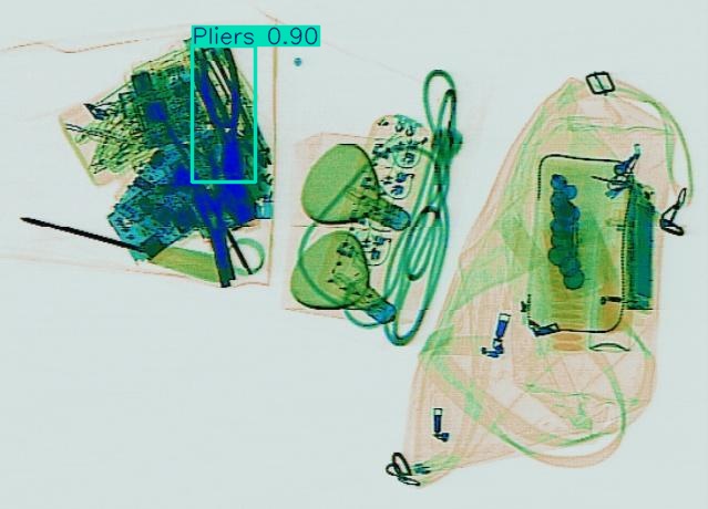 Detection preview by Box_v11_medium_train_SIXray_OPIXray