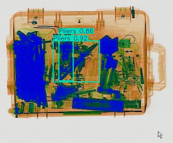 Detection preview by Box_v11_medium_train_SIXray_OPIXray