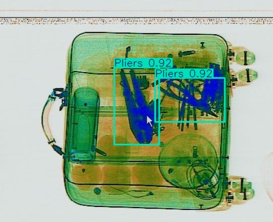 Detection preview by Box_v11_medium_train_SIXray_OPIXray