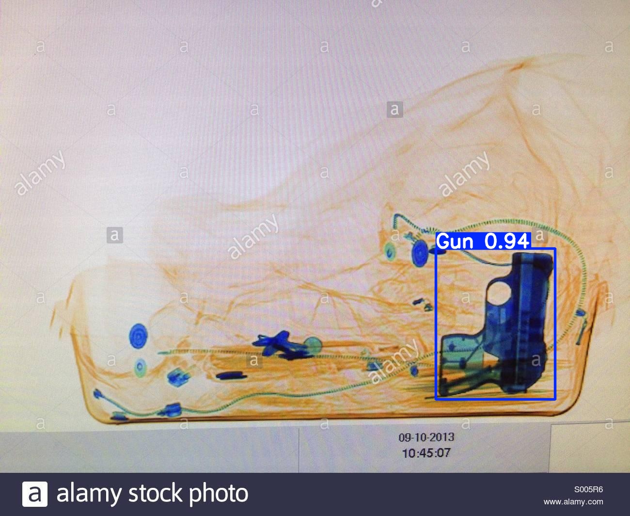 Detection preview by Box_v11_medium_train_SIXray_OPIXray