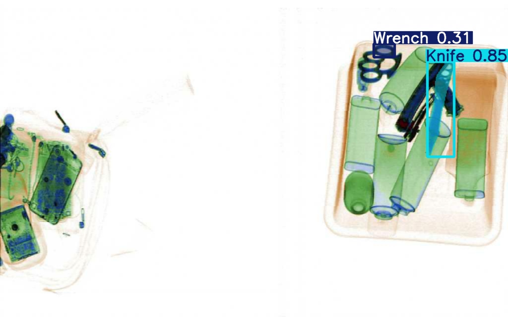 Detection preview by Segmentatation_v8_medium_train_250