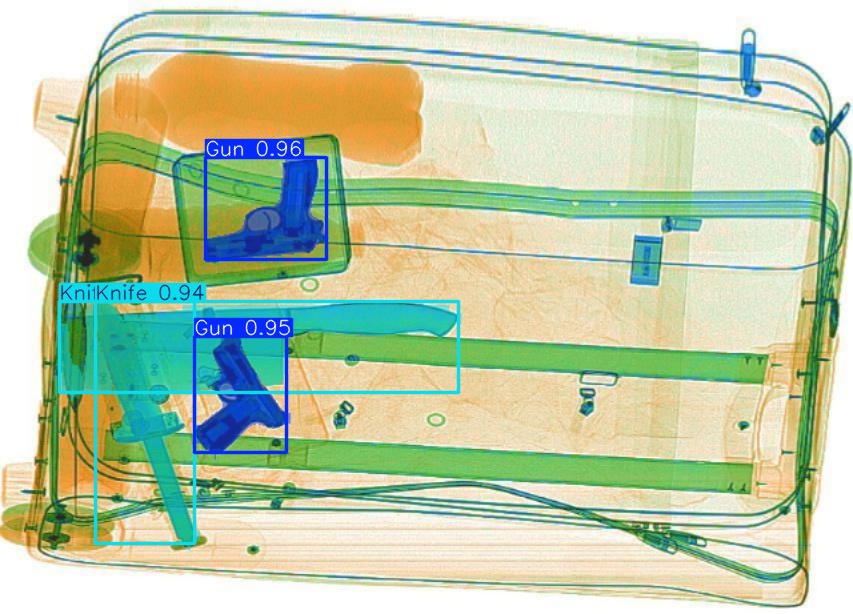 Detection preview by Segmentatation_v8_medium_train_250