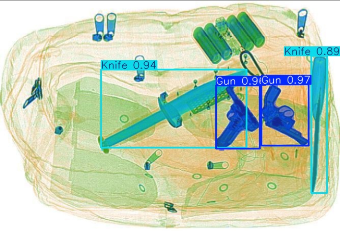 Detection preview by Segmentatation_v8_medium_train_250