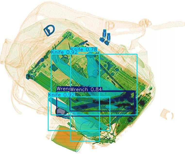 Detection preview by Segmentatation_v8_medium_train_250