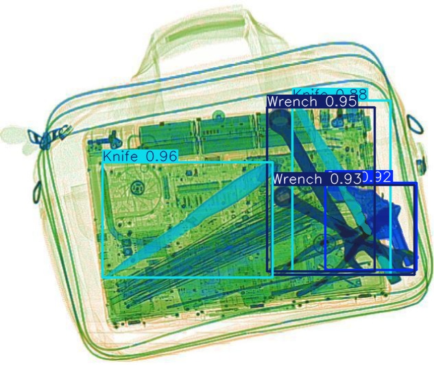 Detection preview by Segmentatation_v8_medium_train_250
