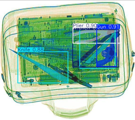 Detection preview by Segmentatation_v8_medium_train_250