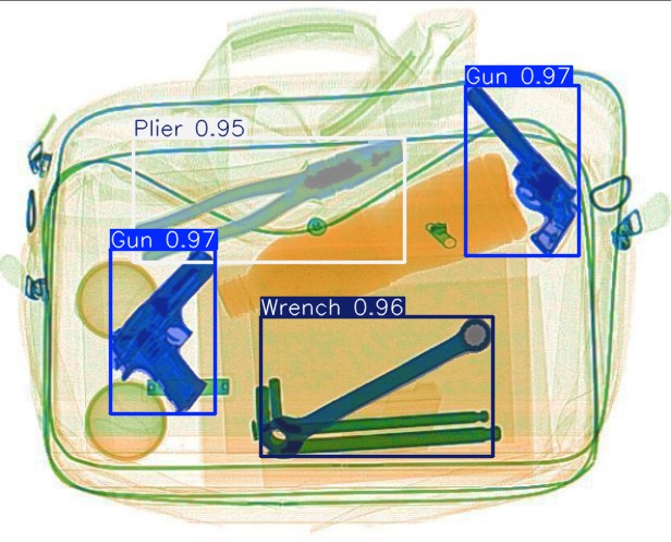 Detection preview by Segmentatation_v8_medium_train_250