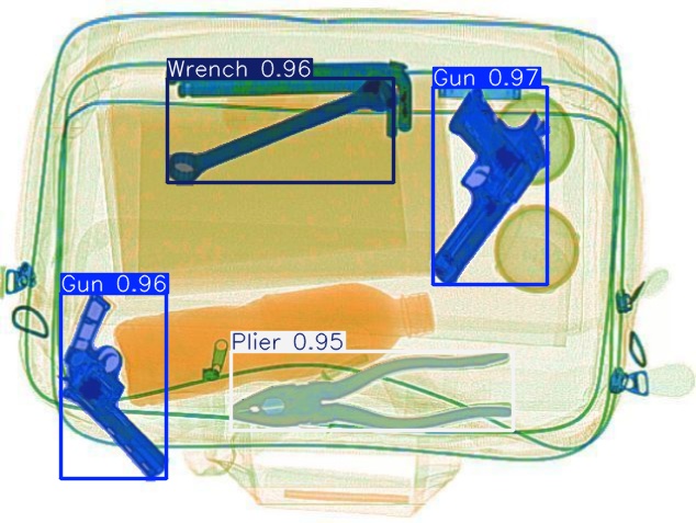 Detection preview by Segmentatation_v8_medium_train_250