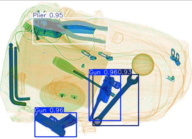 Detection preview by Segmentatation_v8_medium_train_250