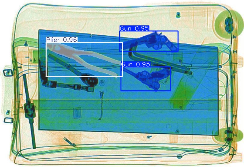 Detection preview by Segmentatation_v8_medium_train_250