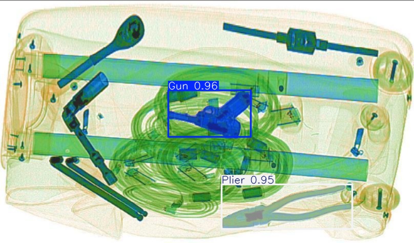 Detection preview by Segmentatation_v8_medium_train_250