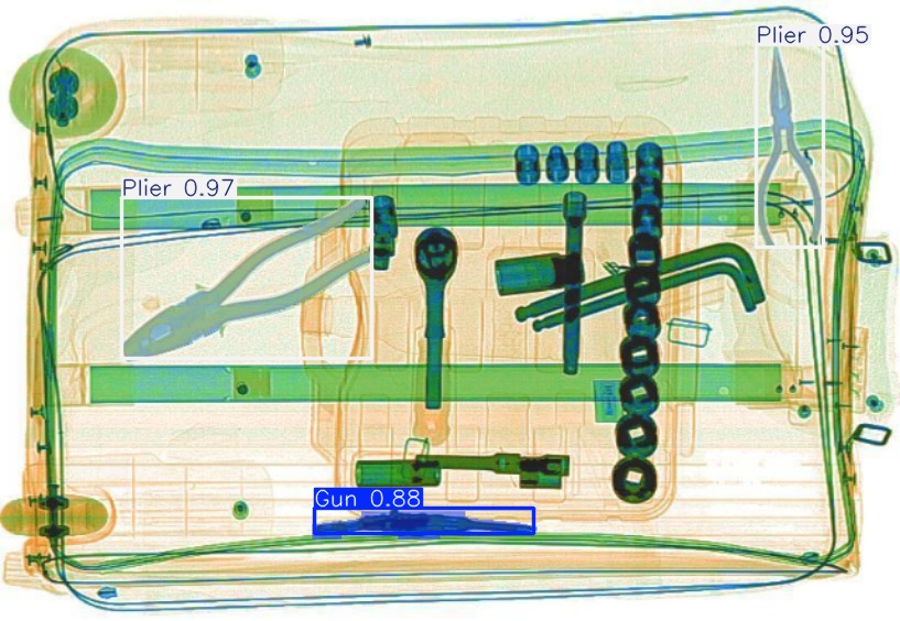 Detection preview by Segmentatation_v8_medium_train_250