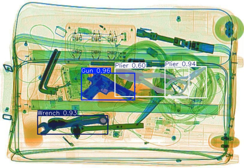 Detection preview by Segmentatation_v8_medium_train_250