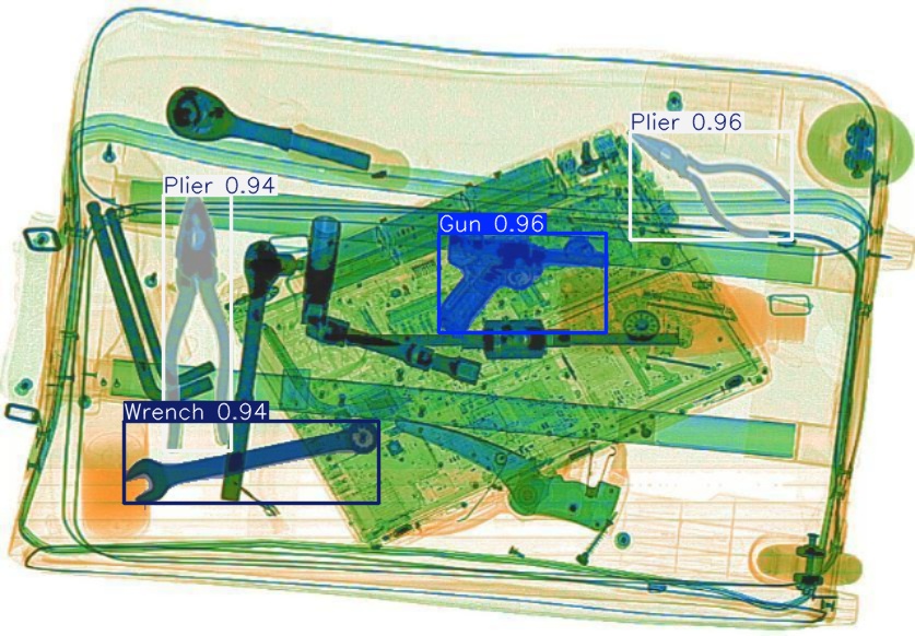 Detection preview by Segmentatation_v8_medium_train_250