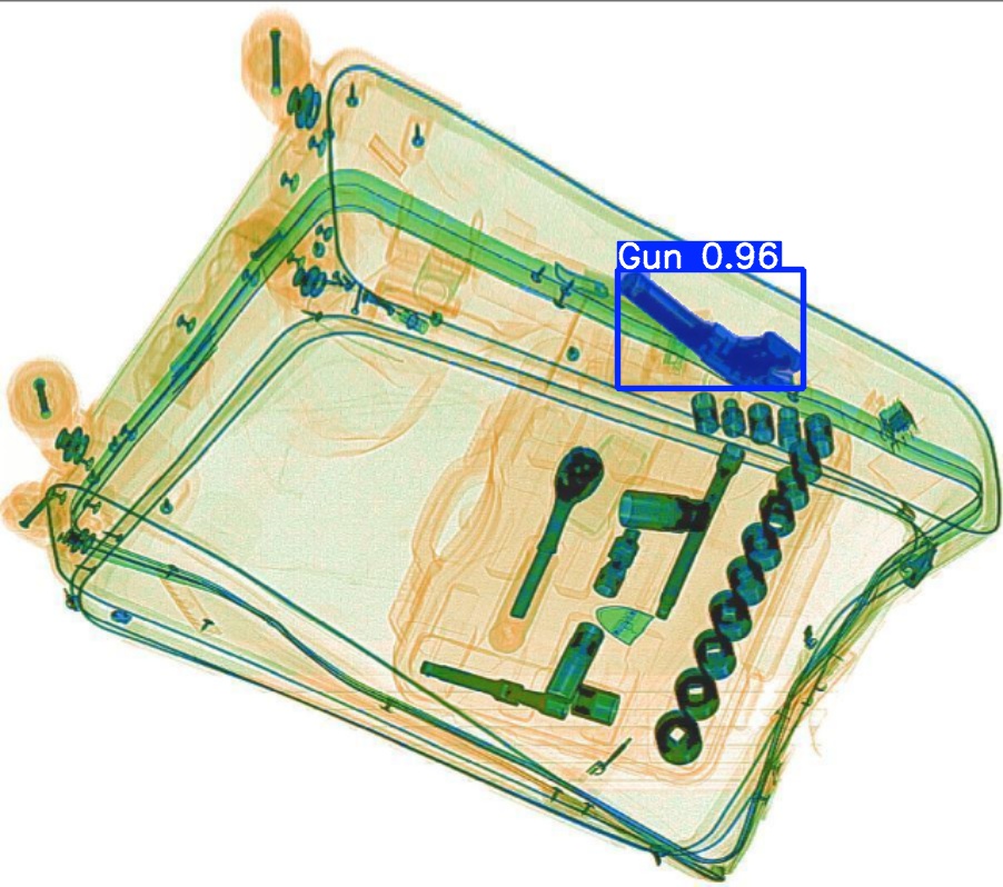 Detection preview by Segmentatation_v8_medium_train_250