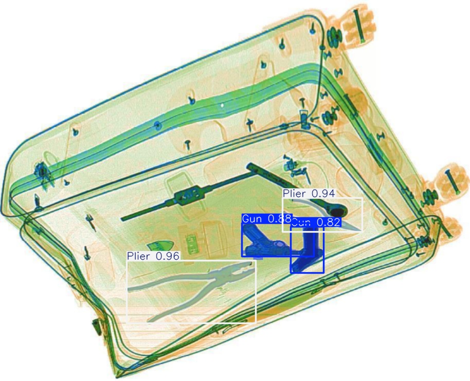 Detection preview by Segmentatation_v8_medium_train_250