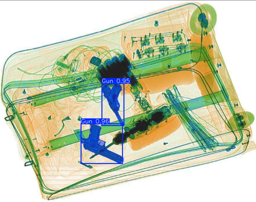 Detection preview by Segmentatation_v8_medium_train_250