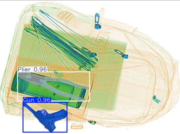 Detection preview by Segmentatation_v8_medium_train_250