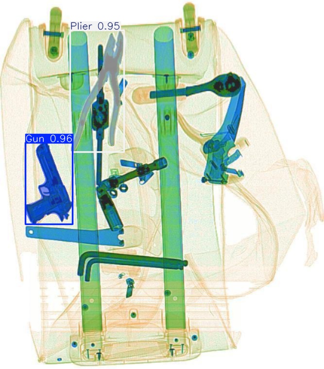 Detection preview by Segmentatation_v8_medium_train_250