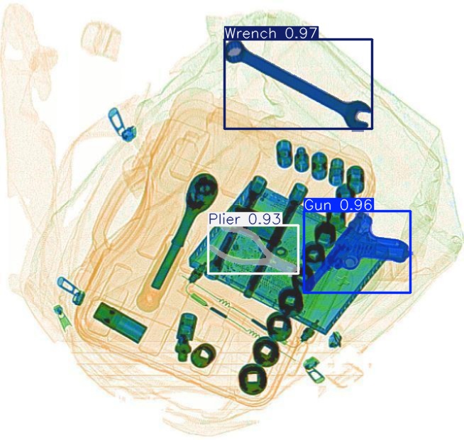 Detection preview by Segmentatation_v8_medium_train_250
