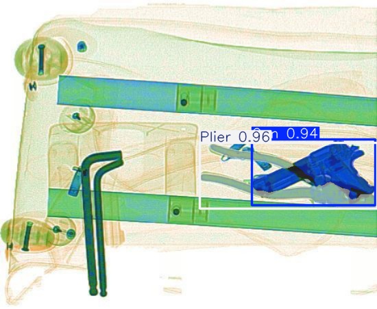 Detection preview by Segmentatation_v8_medium_train_250