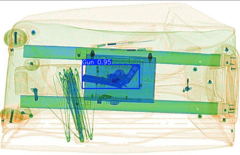 Detection preview by Segmentatation_v8_medium_train_250