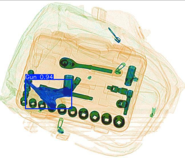 Detection preview by Segmentatation_v8_medium_train_250