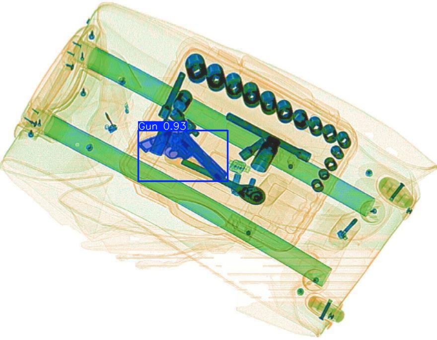 Detection preview by Segmentatation_v8_medium_train_250
