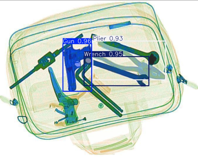 Detection preview by Segmentatation_v8_medium_train_250