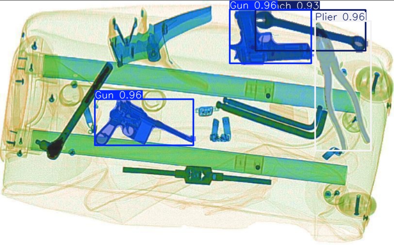 Detection preview by Segmentatation_v8_medium_train_250