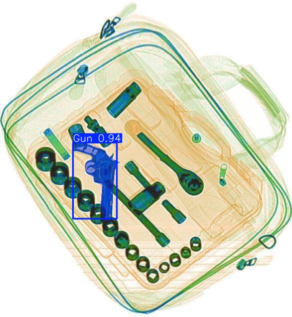 Detection preview by Segmentatation_v8_medium_train_250