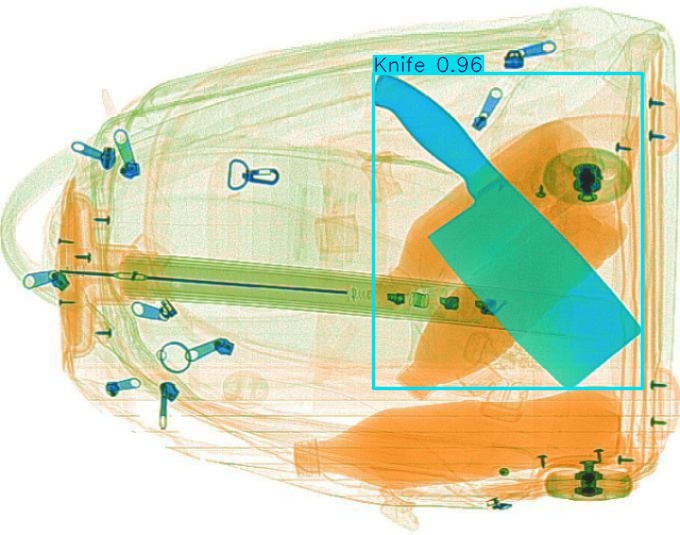 Detection preview by Segmentatation_v8_medium_train_250