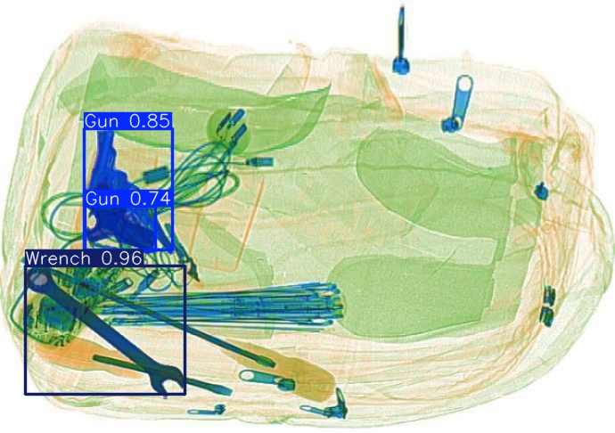 Detection preview by Segmentatation_v8_medium_train_250