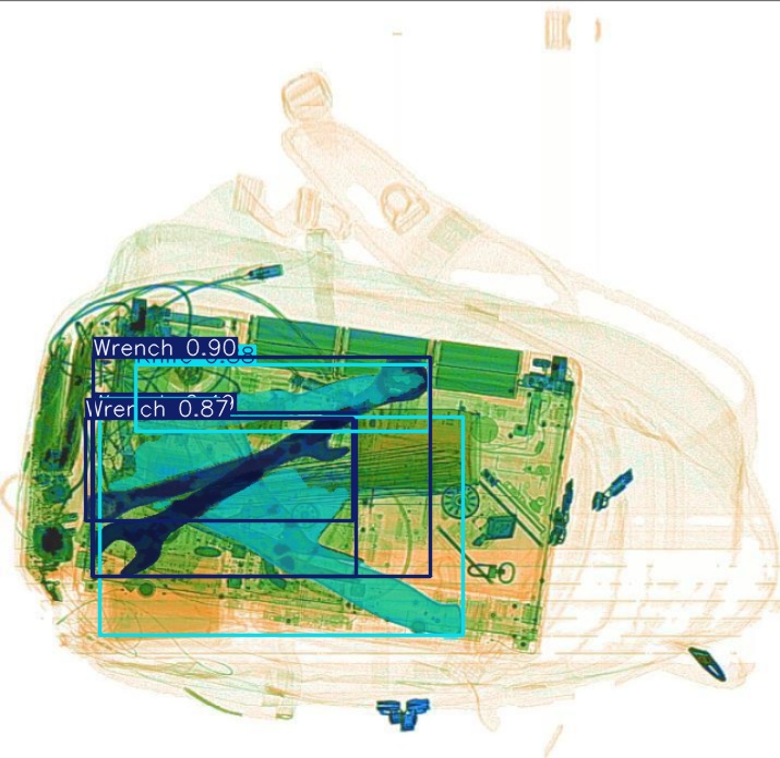 Detection preview by Segmentatation_v8_medium_train_250