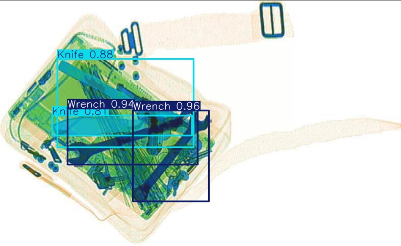 Detection preview by Segmentatation_v8_medium_train_250