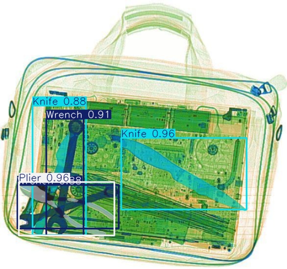 Detection preview by Segmentatation_v8_medium_train_250