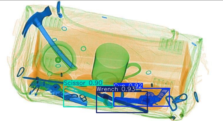 Detection preview by Segmentatation_v8_medium_train_250